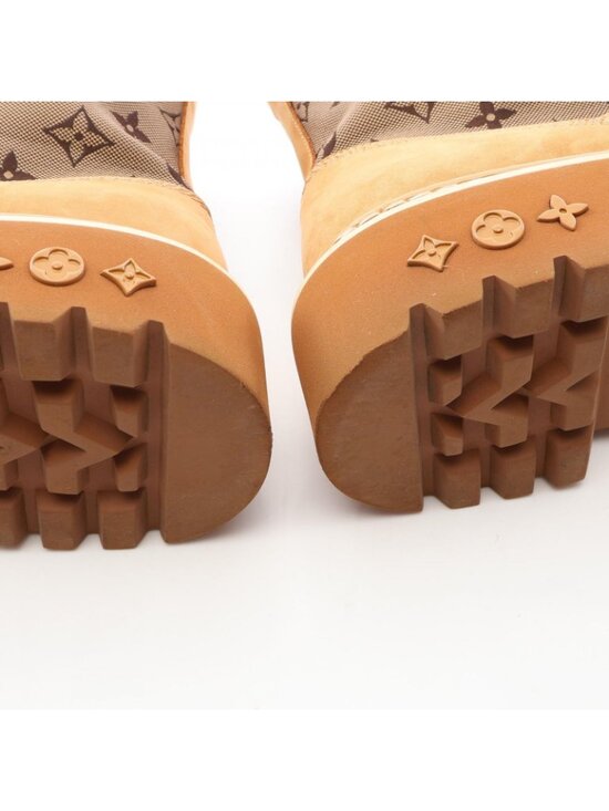 Louis Vuitton Boots Ranger Line Monogram an Suede